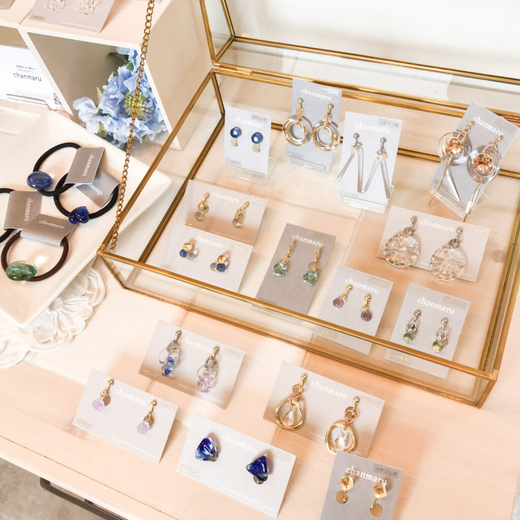 6月の個展はじまりました★ガラスアクセサリー展 6月の個展はじまりました★ガラスアクセサリー展